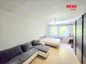 Pronájem restaurace, Senohraby, Hlavní, 230 m2