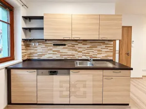 Pronájem bytu 2+kk, Jablonec nad Nisou, SNP, 46 m2