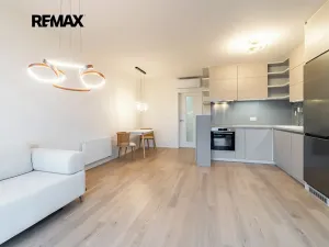 Pronájem bytu 2+kk, Praha - Břevnov, Radimova, 65 m2