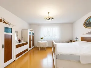 Prodej rodinného domu, Žulová, 177 m2
