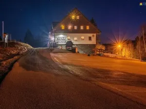 Prodej ubytování, Deštné v Orlických horách, 751 m2