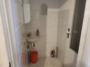 Prodej rodinného domu, Dubí, 302 m2