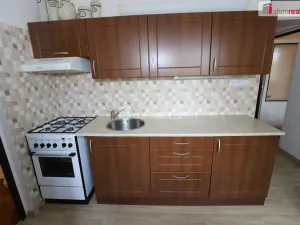 Prodej bytu 2+1, Karlovy Vary - Bohatice, Lomená, 52 m2