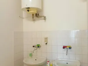 Pronájem skladu, Praha - Hostivař, 250 m2
