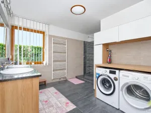 Prodej rodinného domu, Krumvíř, 227 m2
