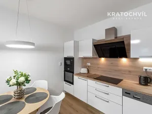 Pronájem bytu 2+kk, Vestec, U Strouhy, 41 m2