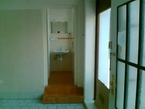 Pronájem obchodního prostoru, Trutnov - Poříčí, Náchodská, 22 m2