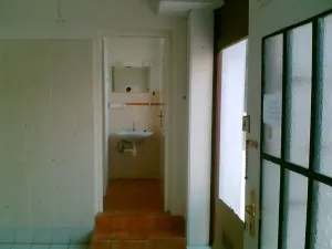 Pronájem obchodního prostoru, Trutnov - Poříčí, Náchodská, 22 m2