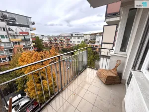 Pronájem bytu 2+kk, Praha - Vysočany, Pod Harfou, 53 m2