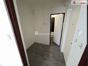 Prodej bytu 1+kk, Praha - Kobylisy, Čimická, 25 m2