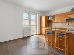 Pronájem bytu 2+kk, Mladá Boleslav, U Kasáren, 40 m2