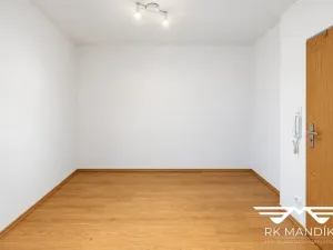 Prodej bytu 2+kk, Praha - Prosek, Kytlická, 53 m2