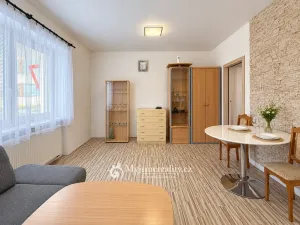 Pronájem bytu 2+1, Znojmo, Jubilejní park, 52 m2