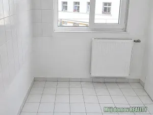 Pronájem rodinného domu, Praha - Libeň, Ve vrchu, 400 m2