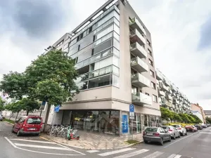 Prodej bytu 3+kk, Praha - Holešovice, 63 m2