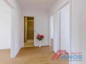 Prodej bytu 3+kk, Slaný, Bezručova, 74 m2