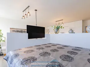 Prodej bytu 2+kk, Znojmo, Kosmákova, 71 m2