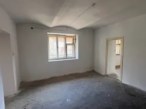 Prodej rodinného domu, Břehy, Bahníkova, 198 m2