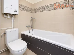 Pronájem bytu 1+1, Chomutov, Bělohorská, 33 m2