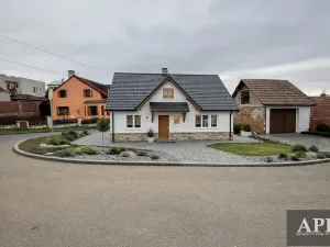 Prodej pozemku pro bydlení, Uherský Brod, 246 m2