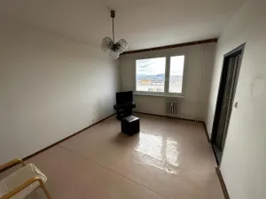 Prodej bytu 1+1, Krupka - Maršov, Karla Čapka, 36 m2