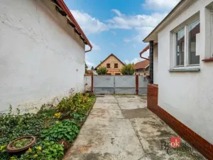 Prodej rodinného domu, Sezemice, Bezdíčkova, 105 m2