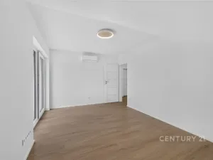 Prodej rodinného domu, Kamenice, 151 m2