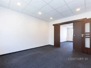 Pronájem kanceláře, Most, Obránců míru, 68 m2