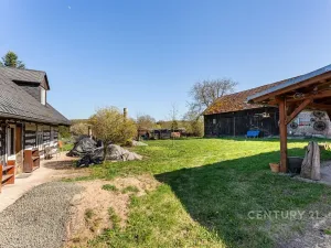 Prodej chalupy, Jičíněves - Labouň, 180 m2