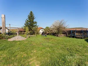 Prodej chalupy, Jičíněves - Labouň, 180 m2