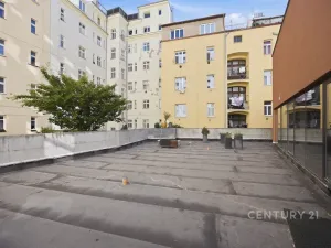 Prodej kanceláře, Praha - Smíchov, Na Zatlance, 232 m2