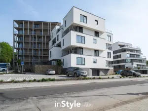 Pronájem bytu 2+kk, Uherské Hradiště, 28. října, 66 m2