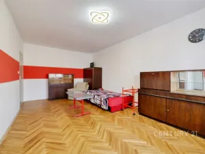 Prodej bytu 2+1, Aš, Hlavní, 59 m2