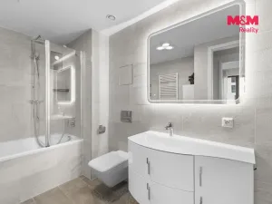 Prodej bytu 3+kk, Praha - Holešovice, Sanderova, 83 m2