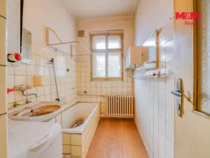 Prodej rodinného domu, Plzeň - Doubravka, Na Kovárně, 151 m2