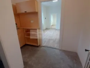 Pronájem obchodního prostoru, Praha, Na Březince, 182 m2