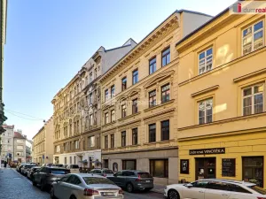 Pronájem kanceláře, Praha - Nové Město, V jirchářích, 70 m2