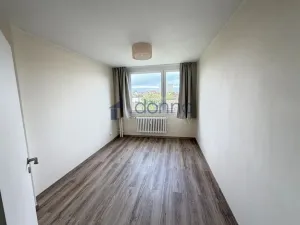 Pronájem bytu 3+kk, Praha, Cuřínova, 69 m2
