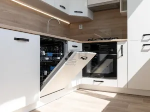 Pronájem bytu 2+1, Ostrava - Zábřeh, Výškovická, 57 m2