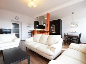 Pronájem bytu 2+kk, Praha - Vršovice, Vršovická, 79 m2