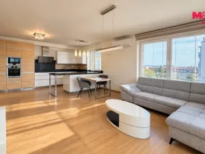 Pronájem bytu 4+kk, Olomouc - Hodolany, Nezvalova, 117 m2