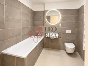 Pronájem bytu 2+kk, Praha - Modřany, Mezi vodami, 104 m2