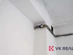 Pronájem garáže, Praha - Břevnov, Bělohorská, 16 m2