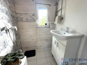 Prodej chaty, Český Dub - Český Dub III, Řídícího učitele Škody, 23 m2
