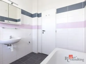 Prodej bytu 3+kk, Krnov - Pod Cvilínem, Bližčická, 74 m2