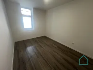 Pronájem bytu 2+kk, Krnov - Pod Bezručovým vrchem, nám. Minoritů, 54 m2