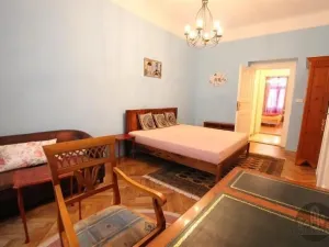 Pronájem bytu 3+1, Praha, Korunní, 95 m2