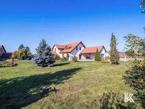 Prodej rodinného domu, Hrochův Týnec, 356 m2