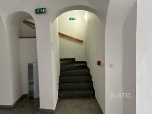 Pronájem kanceláře, Písek, Chelčického, 37 m2