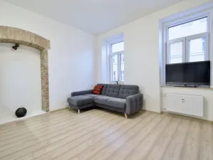 Pronájem bytu 1+kk, Brno - Zábrdovice, Vlhká, 27 m2
